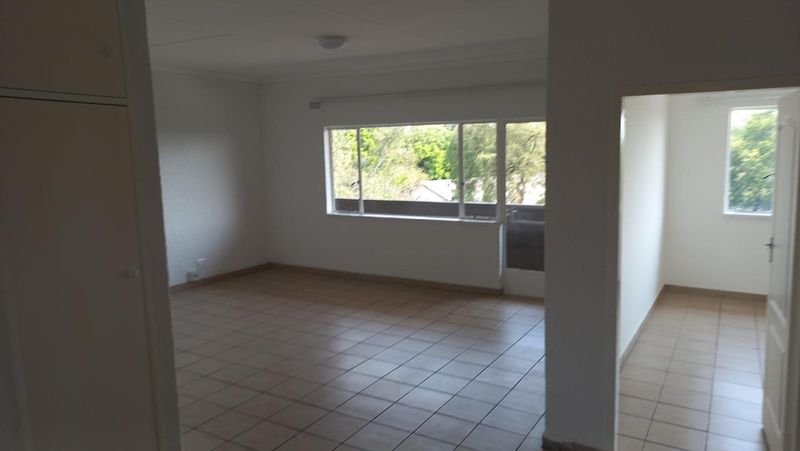 2 Bedroom Flats to rent immediately in Hurlevale , Edenvvale