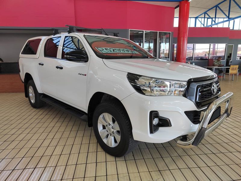 2022 Toyota Hilux 2.8 GD-6 D/Cab Raider AUTO with  ONLY 13622kms at PRESTIGE AUTOS 021 592 7844