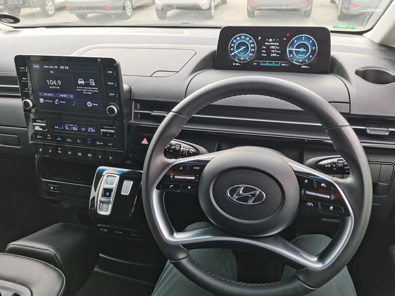 2022 Hyundai Staria MY21.11 2.2D Elite 9 Seater AT for sale!