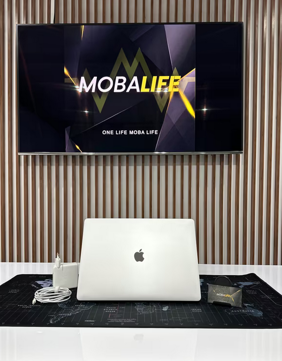 MacBook Pro 2019 16’ Silver(4-month warranty)