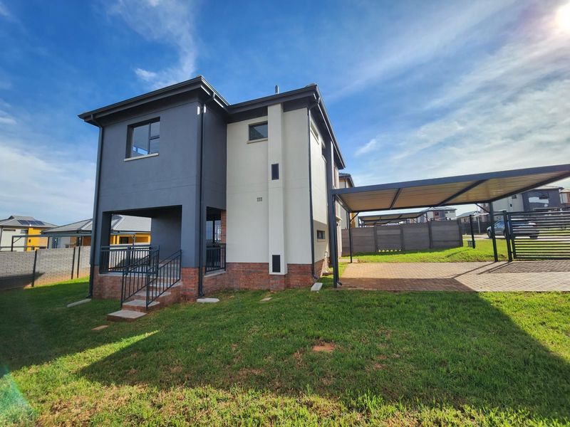 House in Laudium For Sale