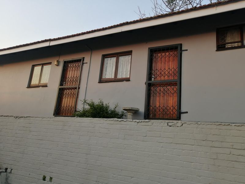 1 BEDROOM GRANNY COTTAGE TO LET IN KHARWASTAAN