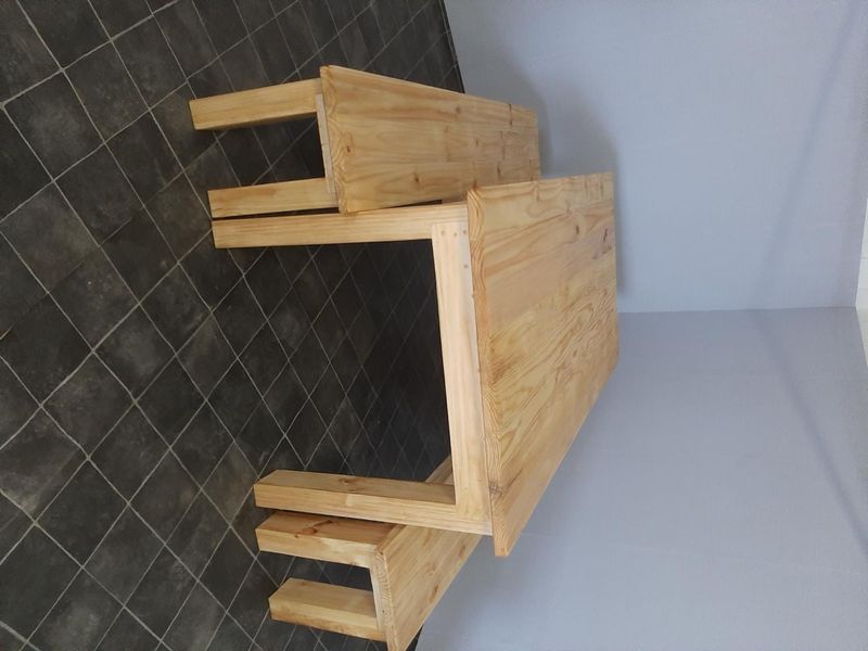 Durable Dinning Furniture