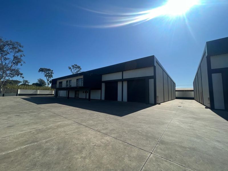 Apex | Neat warehouse to let in Benoni
