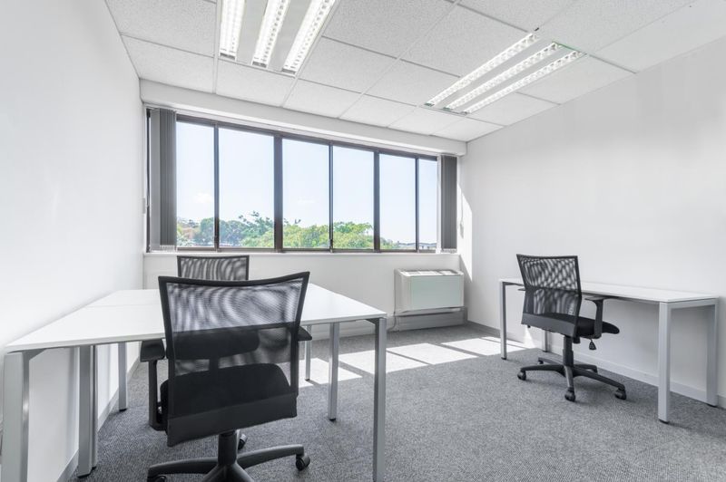 Private office space for 5 persons in Regus Pharos House, Westville