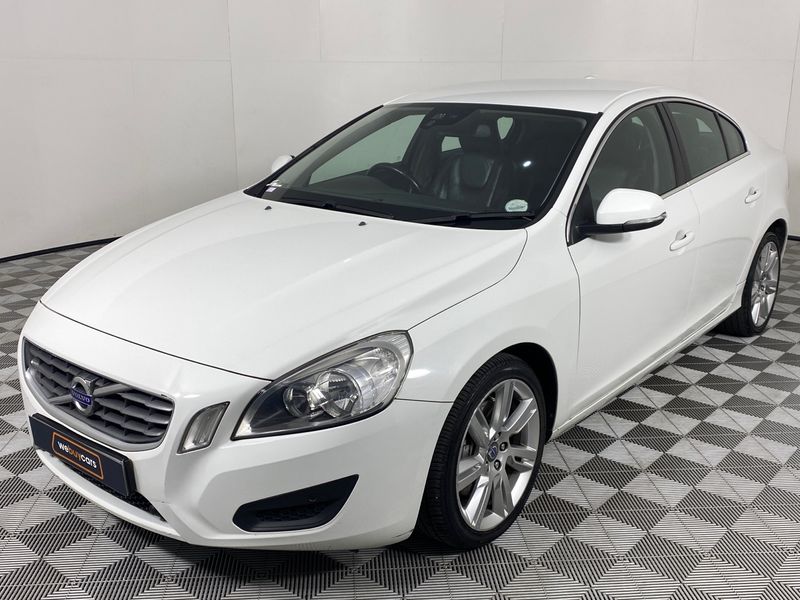 2011 Volvo S60 T6 Essential Geartronic AWD