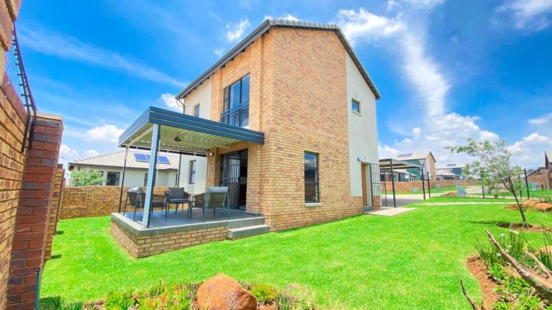 House in Johannesburg North For Sale