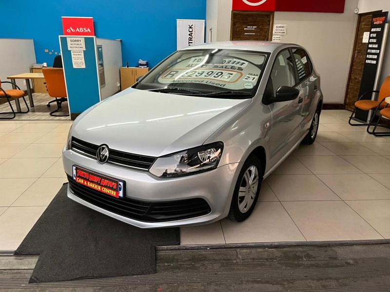 2021 Volkswagen Polo Vivo Hatch 1.4 Trendline IN GOOD CONDITION WITH ONLY 32910KM&#39;S CALL KURT N