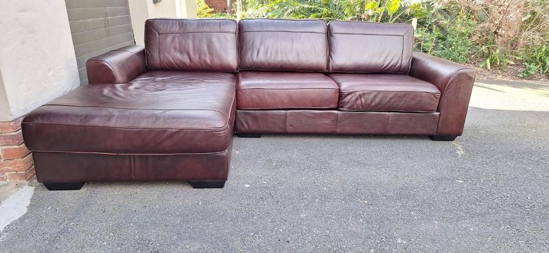 LIKE NEW Stunning Zambezi Copper Tan Brown Genuine Leather Daybed L Shape Couch Left Hand Facing Sof