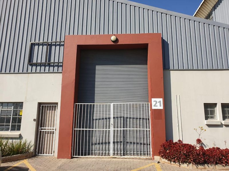 Industrial warehouse unit available within a business park