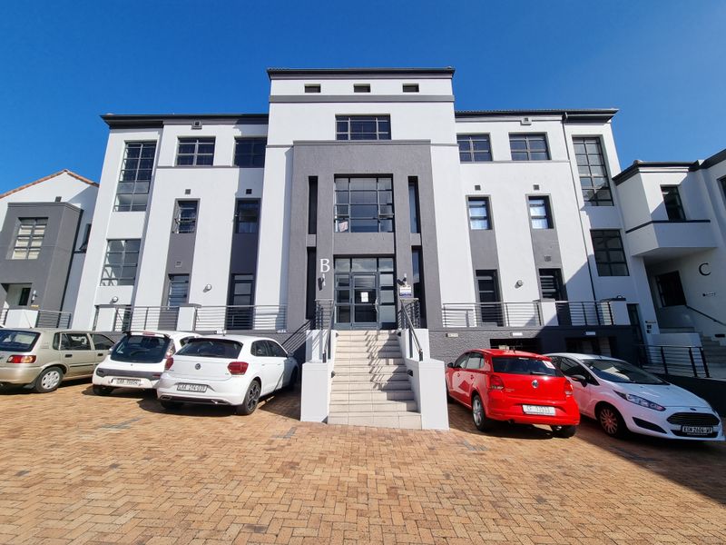 124m² Commercial To Let in Century City at R141.00 per m²