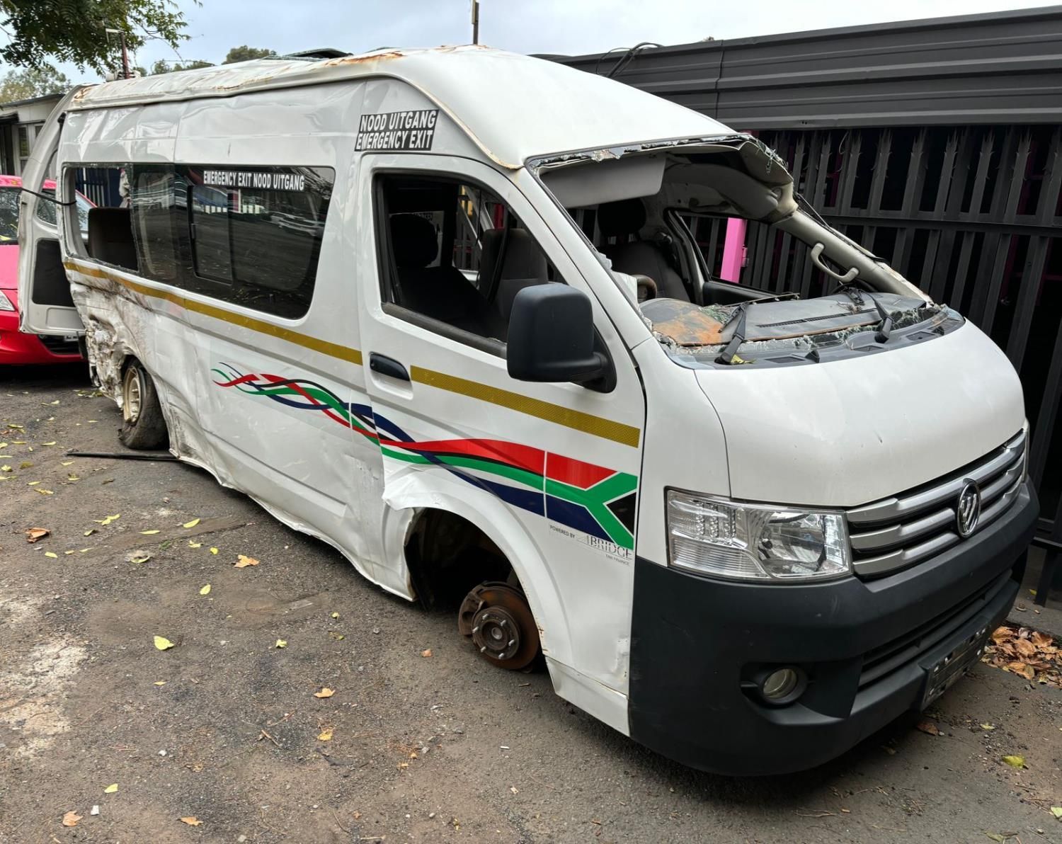 FOTON MINI BUS TAXI 2.2LT #4Y INJECTION2014 FOR STRIPPING | Boksburg ...