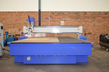 C N C Router 2000x3000