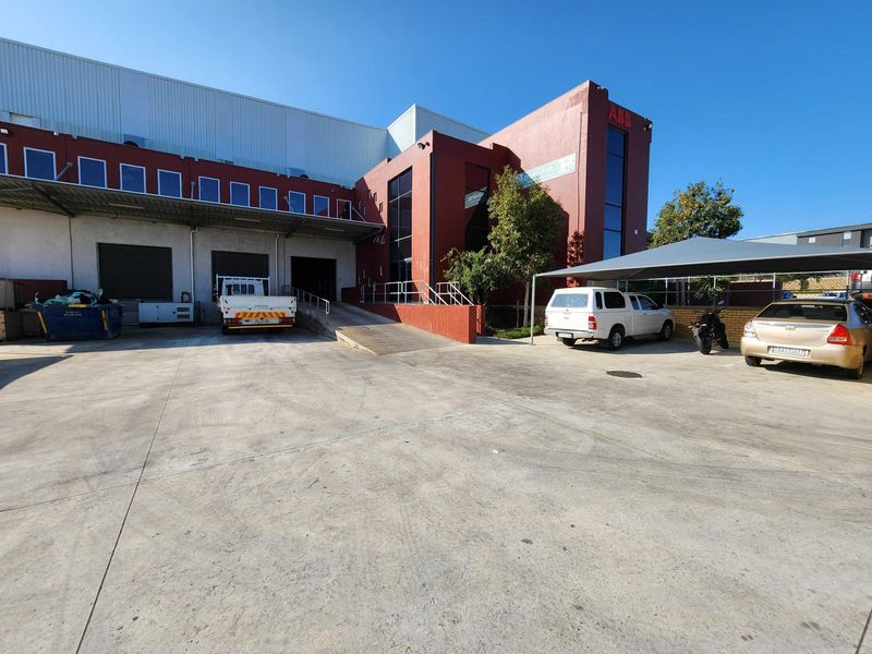 2232m² Warehouse TO LET in Brackenfell