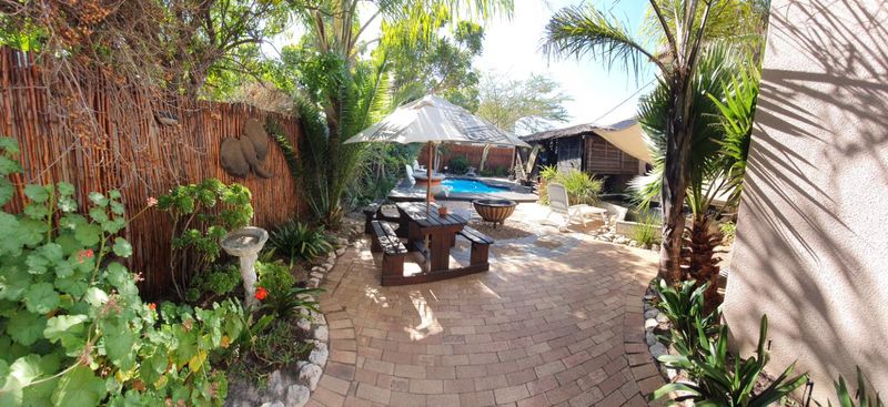 5 LOVELY FURNISHED SELF CATERING GUEST HOUSE APARTMENTS  WITH POOL DSTV INTERNET