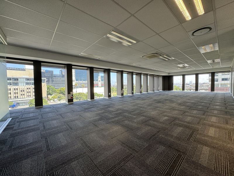 765m2 Office TO LET in Secure Building in Foreshore, Cape Town