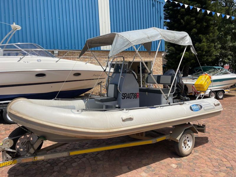 FALCON INFLATABLE WITH 60HP 4/STROKE MERCURY, REF 40