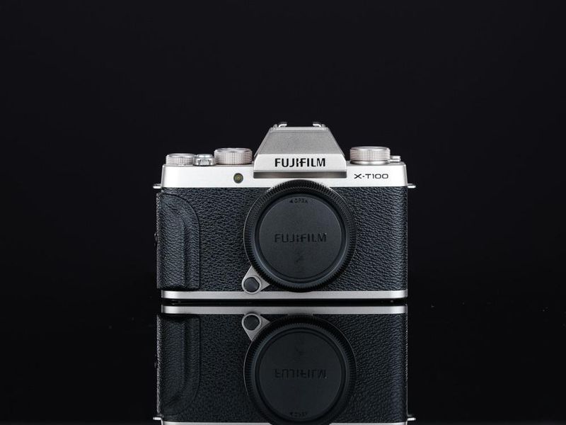 4K Video Fujifilm X-T100 Mirrorless Camera Body Only