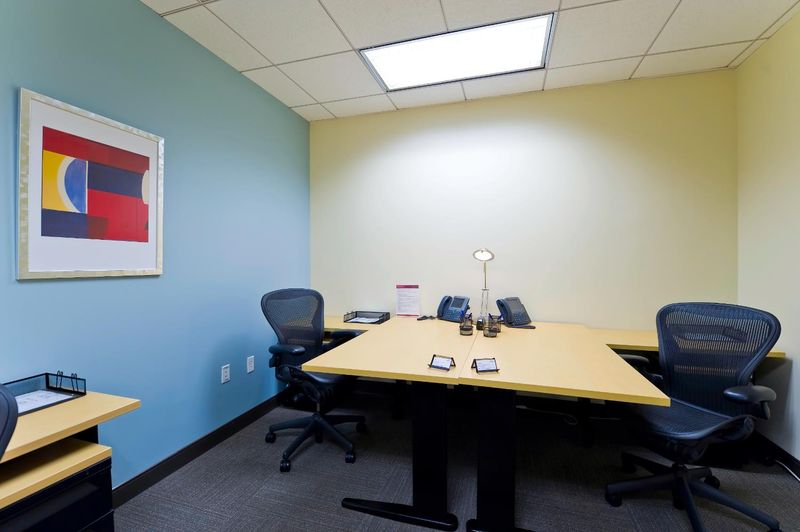 Private office space tailored to your business’ unique needs in Regus Central