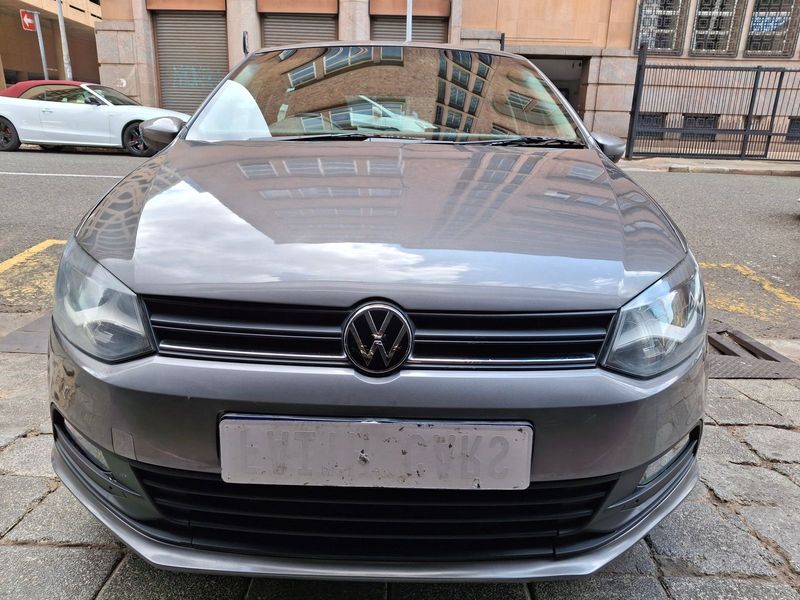 Grey Volkswagen Polo 1.4 Comfortline with 48000km available now!