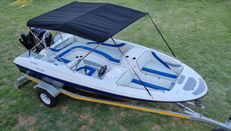 NEW XPRESSION FUNSTER 17FT WITH AN 100HP MERCURY 4STROKE