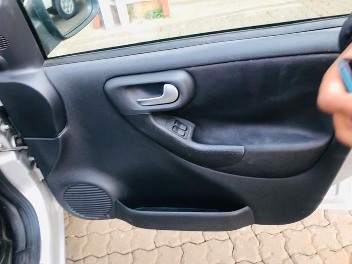 Corsa utility deals door panels