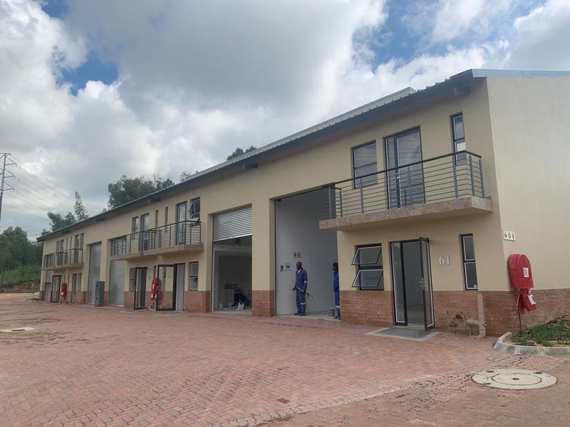 Micro unit to let / for sale in Barbeque Bend - Midrand