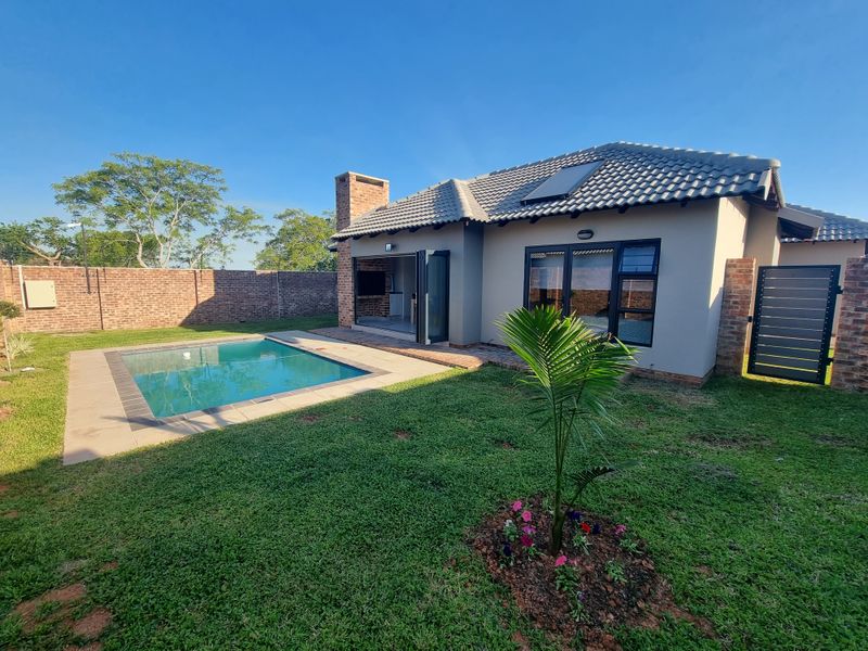 No place like home with this stunning, modern 3 bedroom family home situated in Steiltes.