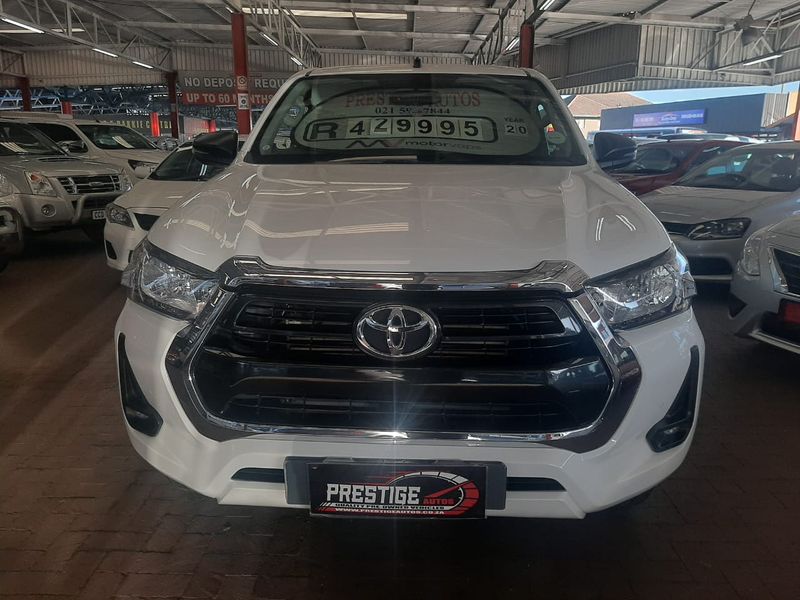 2020 Toyota Hilux 2.4 GD-6 RB RAIDER with 50371km&#39;s GOOD CONDITION CALL RYAN NOW 0600386563