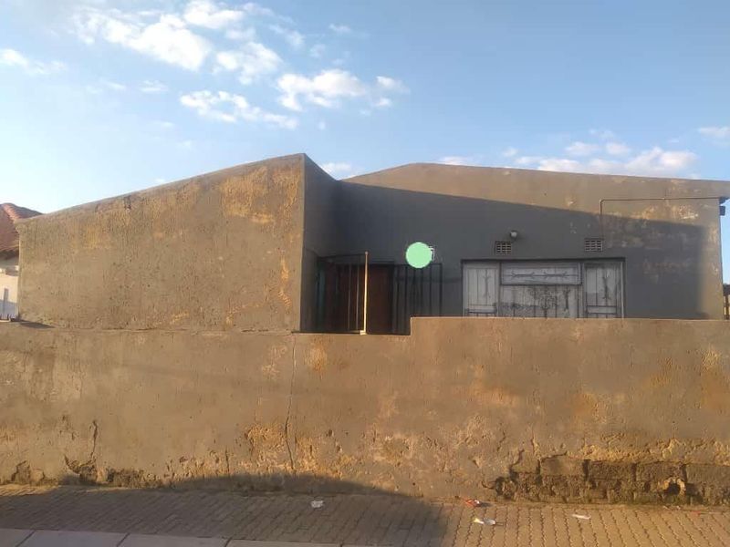 5 bedroom house for sale in tswelopele