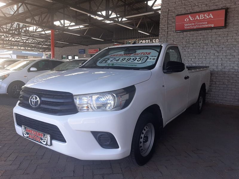 2016 TOYOTA HILUX 2.0 VVTi COME DOWN TO AWESOME AUTOS NOW OR CALL US ON 021 592 6781