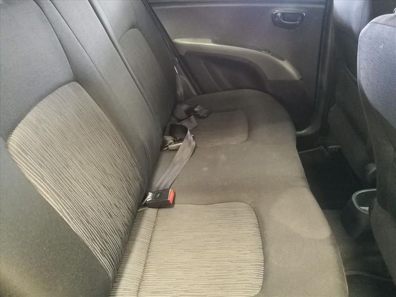 2012 Hyundai i10 1.1 GLS with ONLY 91321kms at PRESTIGE AUTOS 021 592 7844