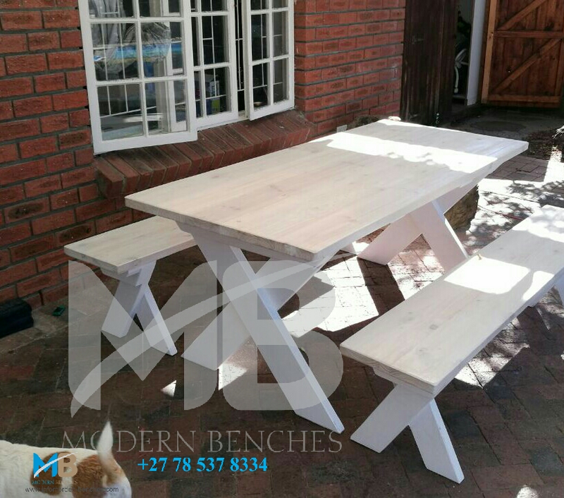 Indoor and Outdoor Crossed Leg Sets