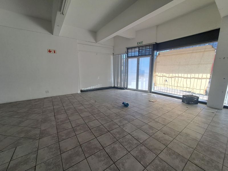 Retail space to let Parow