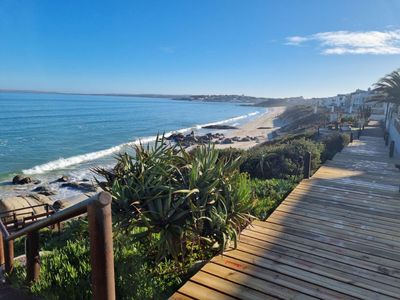 Langebaan Self Catering Villa - Rooftop Sea Views-Indoor braai-table tennis-SEcure Estate