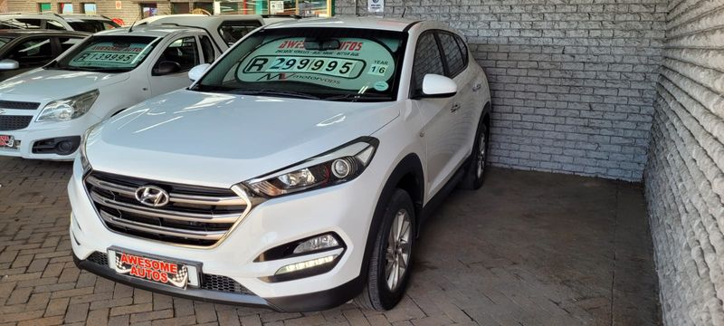 White Hyundai Tucson 2.0 Premium with 93940km available now!