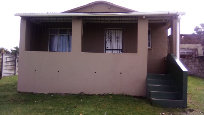 Private 3 bedroom house to rent in Buffalo Flats, Maxwell Street