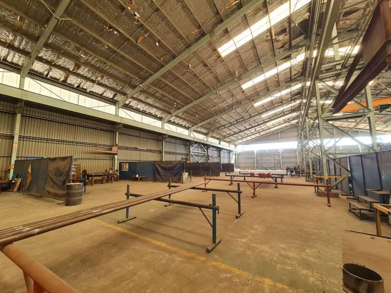 Wadeville | Neat warehouse for rent