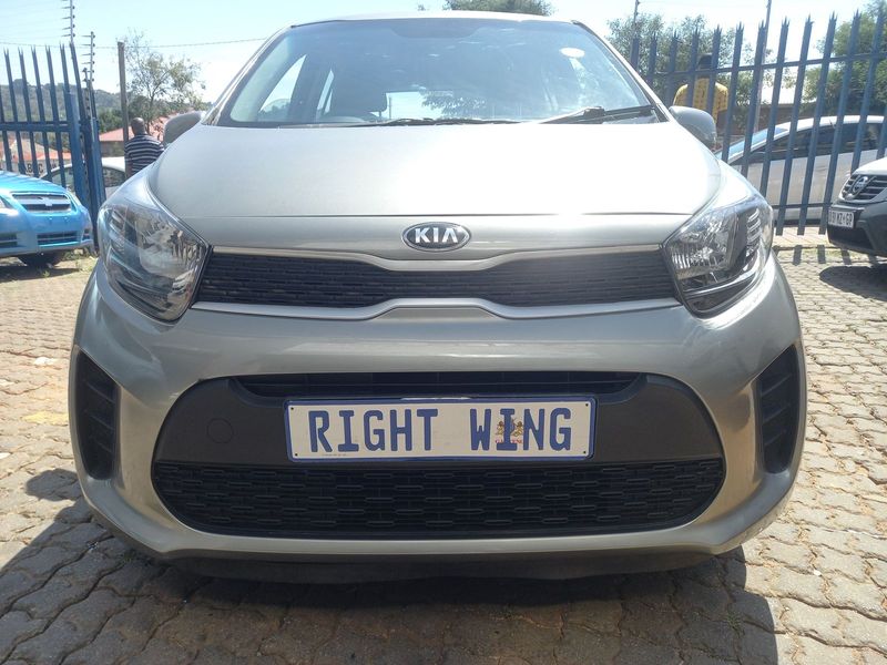 2018 Kia Picanto 1.0 LS, Grey with 65000km available now!