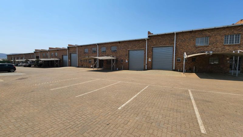 WAREHOUSE TO LET KIRKNEY