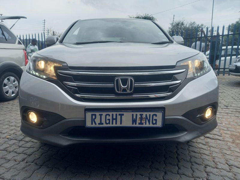 2014 Honda CR-V 2.0  Comfort 4X2 CVT, Silver with 77000km available now!