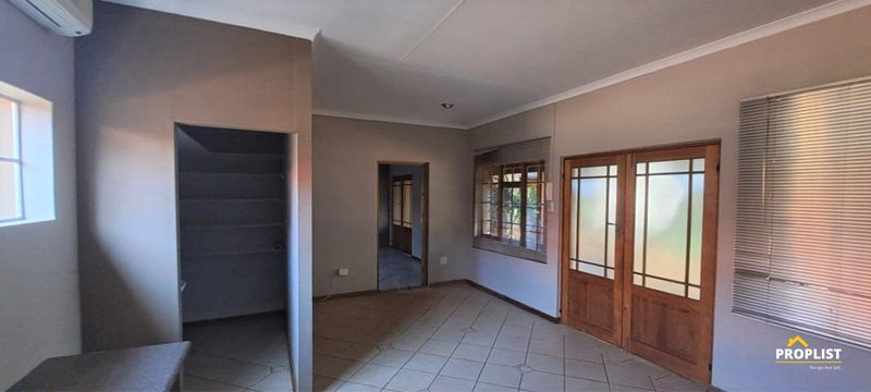Commercial Property to rent in Potchefstroom Central, Potchefstroom, North West