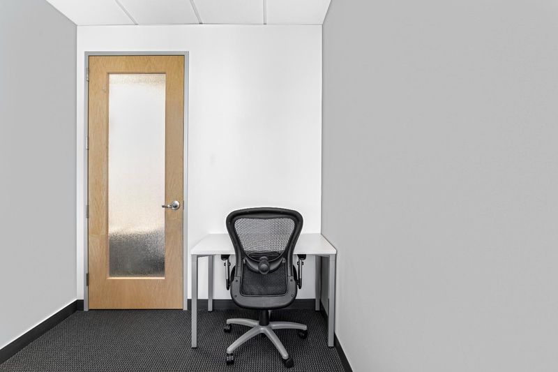 Unlimited office access in Regus Black River Park