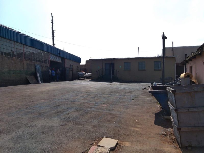 Industrial property for sale in Armadale