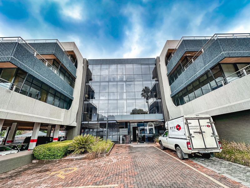 Stunning Office space available in Cresta