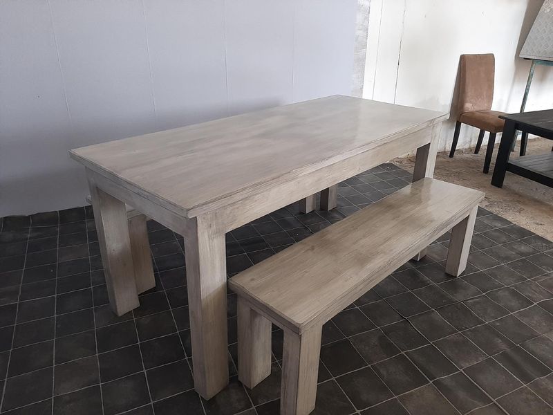 Durable Dinning Furniture