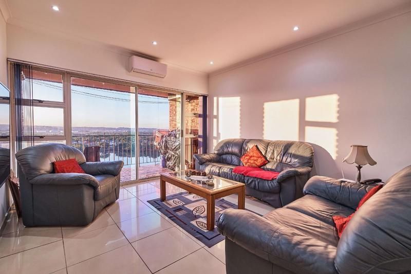 Immaculate apartment offering magical views and a lock up and go lifestyle.