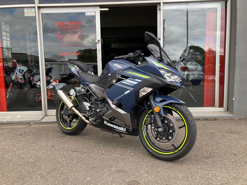 2022 Kawasaki Ninja 400