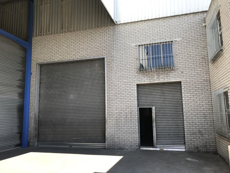 Well Located Pristine Warehouse with Good Height