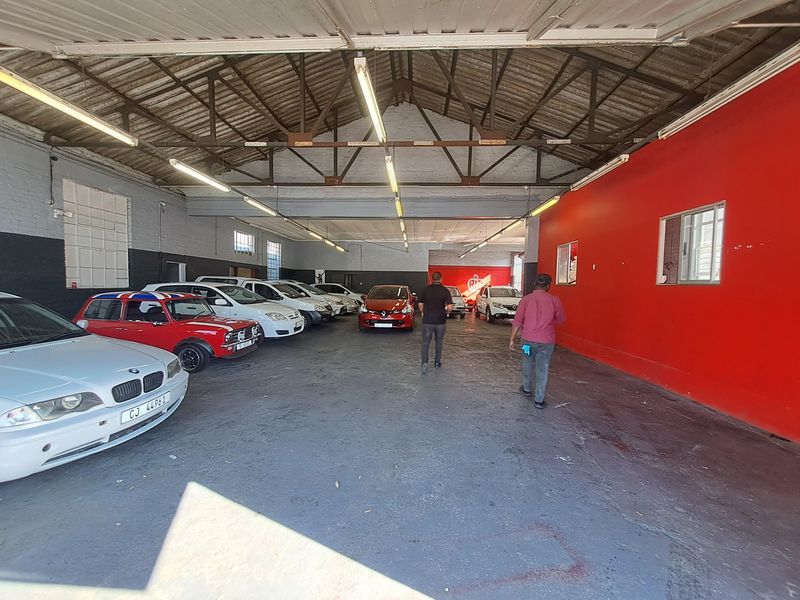 Commercial property for Sale in Parow